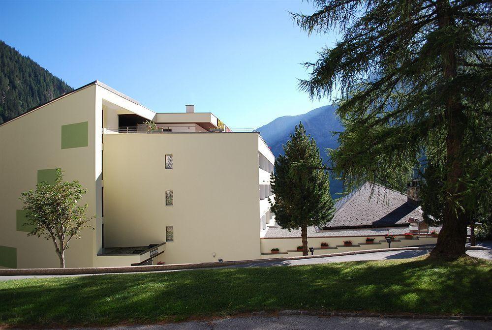 Astoria 3*